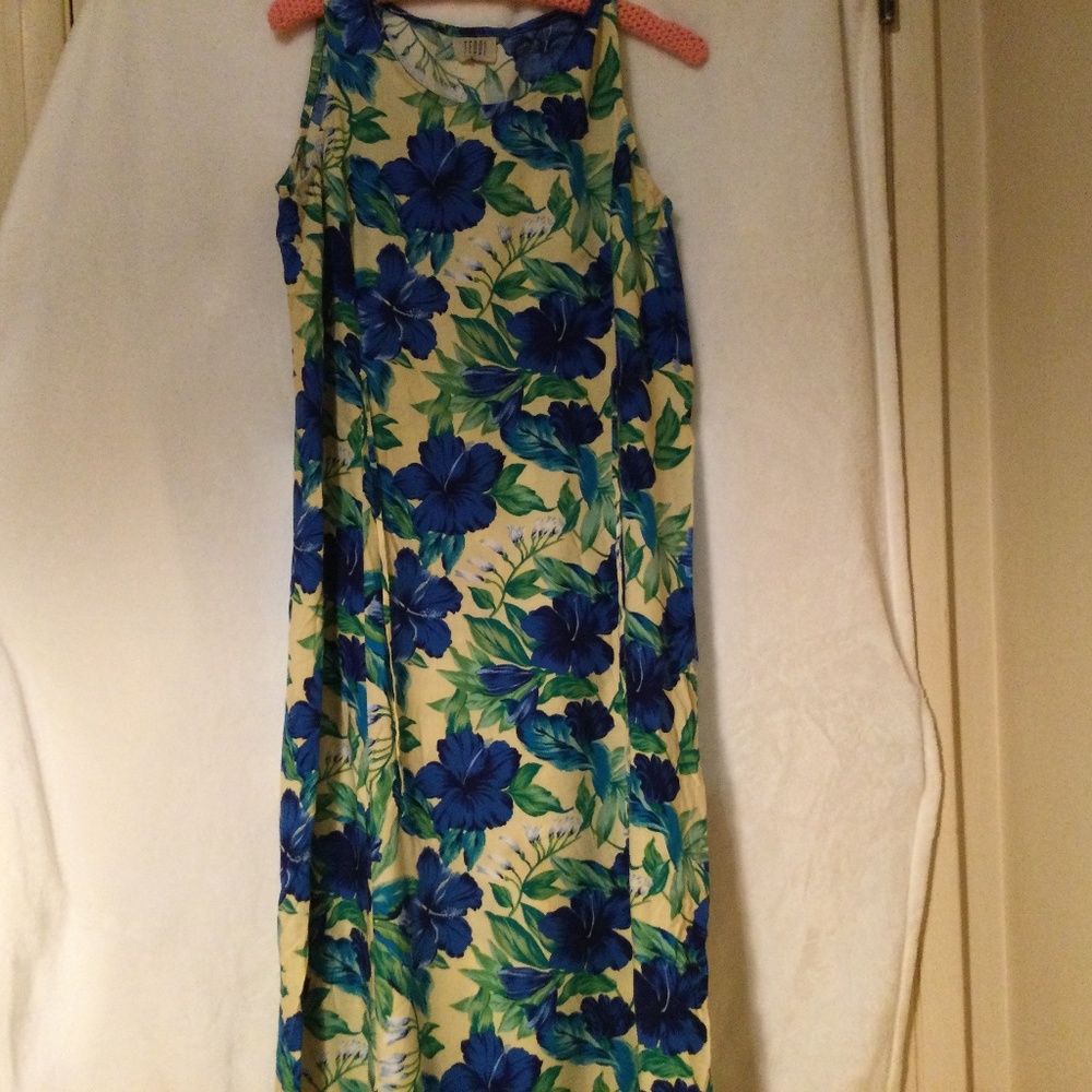 Hawaiian Floral print Maxi Dreea by TEDDI